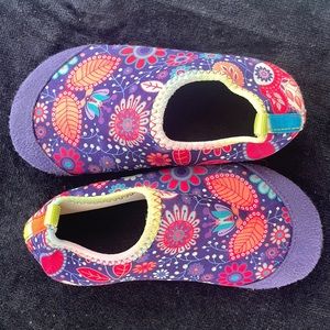 Paisley-print Girls Water Shoe